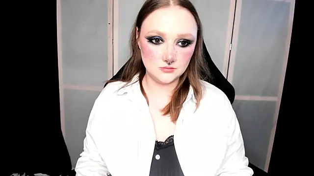 YourDyingBride online show from December 17, 2025, 11:21 pm