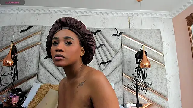 Snapshot of AgataRinaldi chatting on November 7, 2025, 8:24 pm AgataRinaldi online show from November 7, 2025, 8:24 pm