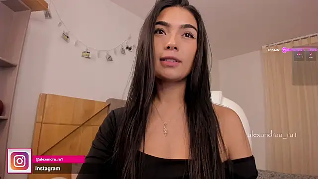 Snapshot of Alexandra_ra chatting on October 27, 2025, 3:07 am Alexandra ra online show from October 27, 2025, 3:07 am