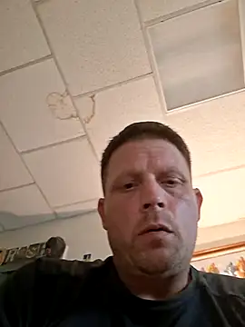 curiouscock38 online show from November 25, 2025, 3:56 pm