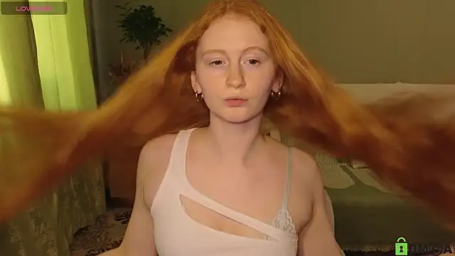 Snapshot of astoria_ross_ chatting on June 16, 2026, 3:12 pm astoria ross online show from June 16, 2026, 3:12 pm