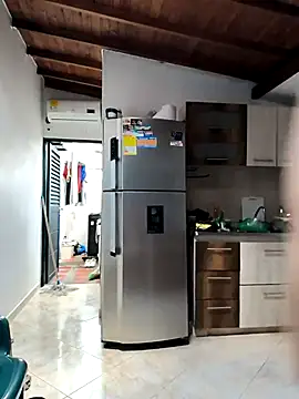 Snapshot of shelby_kutter chatting on November 4, 2025, 4:00 pm shelby kutter online show from November 4, 2025, 4:00 pm