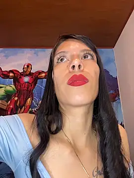 Snapshot of Anne_Robert chatting on October 30, 2025, 8:06 pm Anne Robert online show from October 30, 2025, 8:06 pm