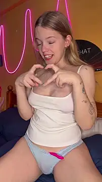 -veranito- online show from June 5, 2026, 3:11 am