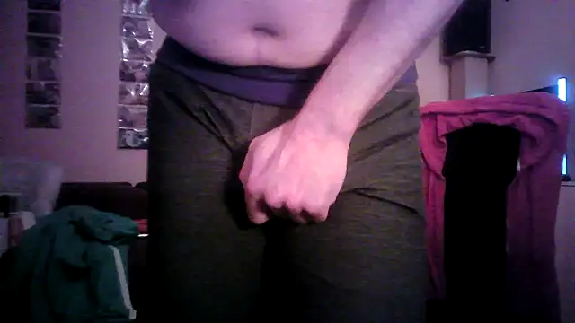 Snapshot of PassiveStute25 chatting on January 21, 2025, 1:50 am PassiveStute25 online show from January 21, 2025, 1:50 am