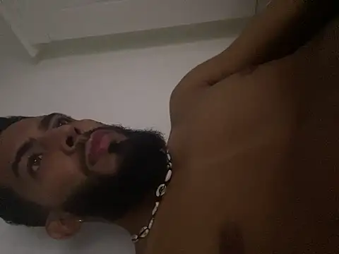 Snapshot of Alessandro__Rossi chatting on April 13, 2026, 4:22 pm Alessandro Rossi online show from April 13, 2026, 4:22 pm
