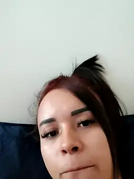 Snapshot of LindaGarcia22 chatting on December 8, 2024, 3:13 pm LindaGarcia22 online show from December 8, 2024, 3:13 pm