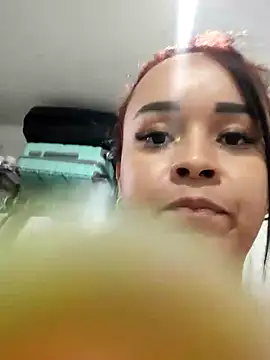 Snapshot of LindaGarcia22 chatting on December 9, 2024, 4:45 am LindaGarcia22 online show from December 9, 2024, 4:45 am