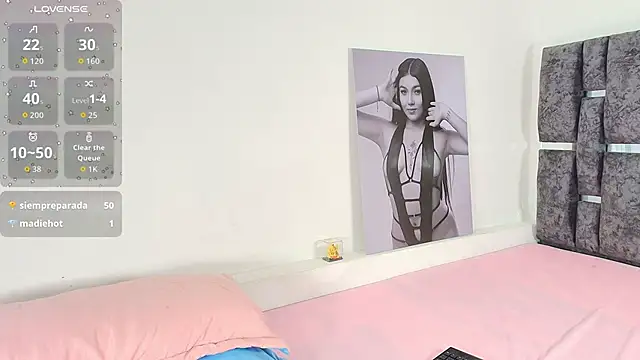 Snapshot of Natasharuso chatting on November 27, 2025, 12:05 pm Natasharuso online show from November 27, 2025, 12:05 pm