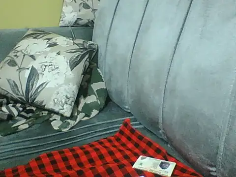 Snapshot of Dizzydose chatting on May 4, 2026, 6:00 pm Dizzydose online show from May 4, 2026, 6:00 pm