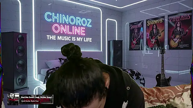 Snapshot of chino_roz chatting on September 19, 2025, 5:50 pm chino roz online show from September 19, 2025, 5:50 pm