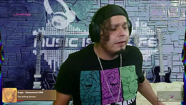 Snapshot of chino_roz chatting on March 8, 2025, 4:39 pm chino roz online show from March 8, 2025, 4:39 pm