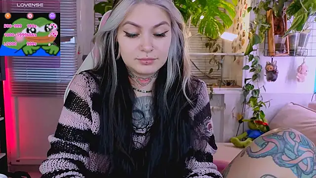 Snapshot of jelya_sg chatting on November 2, 2025, 10:53 am jelya sg online show from November 2, 2025, 10:53 am