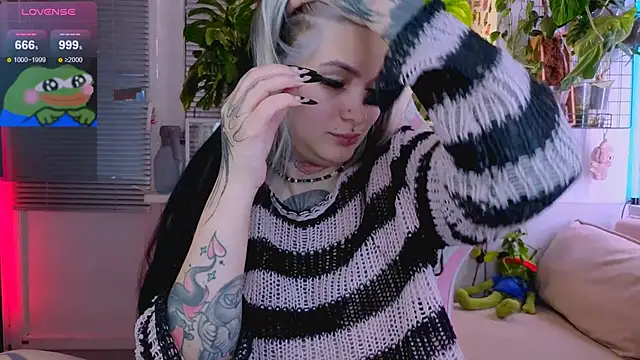 Snapshot of jelya_sg chatting on November 3, 2025, 11:36 am jelya sg online show from November 3, 2025, 11:36 am