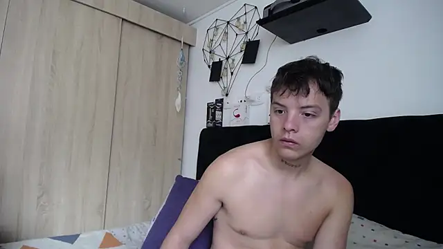 Snapshot of Santiago_kiler chatting on September 14, 2025, 2:28 pm Santiago kiler online show from September 14, 2025, 2:28 pm