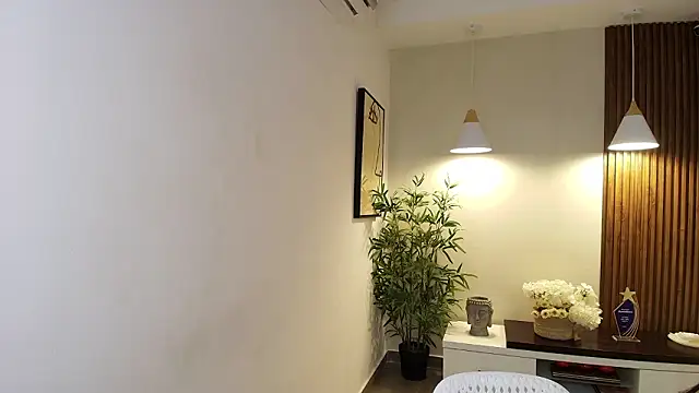 Sassy--Girl online show from March 27, 2026, 4:30 pm