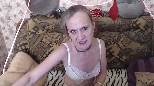 MissBekker online show from February 28, 2026, 4:28 pm