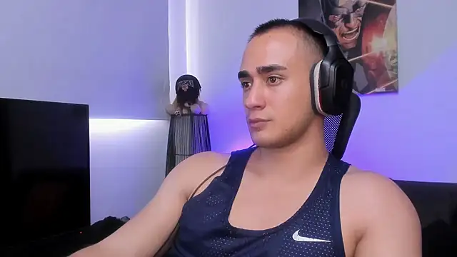 Snapshot of AlexRivera6 chatting on December 17, 2024, 7:59 pm AlexRivera6 online show from December 17, 2024, 7:59 pm