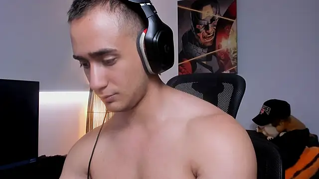 Snapshot of AlexRivera6 chatting on January 13, 2025, 9:09 pm AlexRivera6 online show from January 13, 2025, 9:09 pm