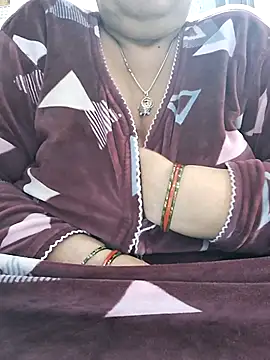 Snapshot of Kavya_XX chatting on December 16, 2025, 6:39 am Kavya XX online show from December 16, 2025, 6:39 am