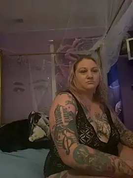 SexyZannaRose online show from September 15, 2025, 10:10 pm