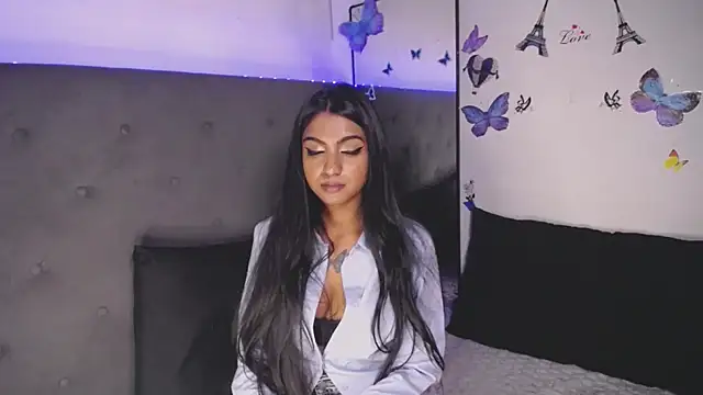 Snapshot of Delilah_Blazee chatting on October 31, 2025, 5:15 am Delilah Blazee online show from October 31, 2025, 5:15 am