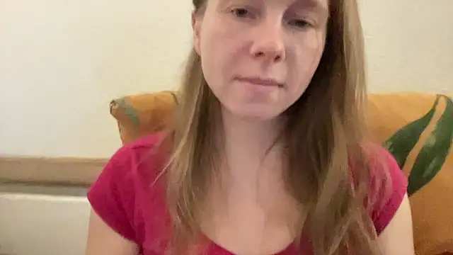 SweetLucy96 online show from March 5, 2025, 3:07 pm