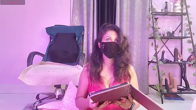 Snapshot of Naughty_nightz chatting on November 11, 2025, 5:08 pm Naughty nightz online show from November 11, 2025, 5:08 pm