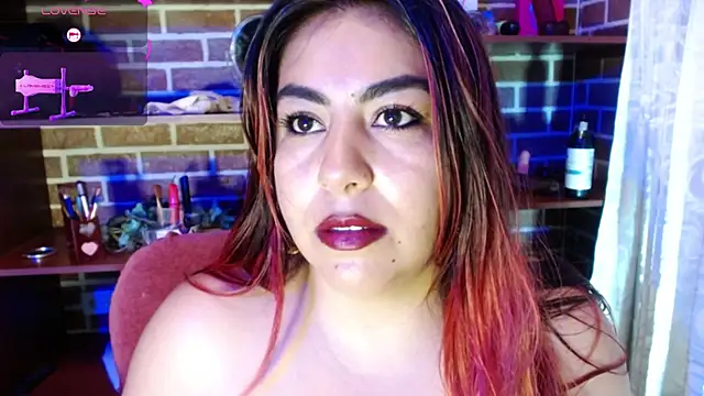 Snapshot of gatuwildhott chatting on June 23, 2026, 11:36 pm gatuwildhott online show from June 23, 2026, 11:36 pm
