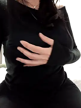 eva750 online show from February 10, 2026, 9:36 pm