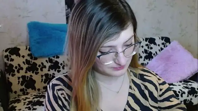 Snapshot of Arielsssplash chatting on October 2, 2025, 6:50 am Arielsssplash online show from October 2, 2025, 6:50 am