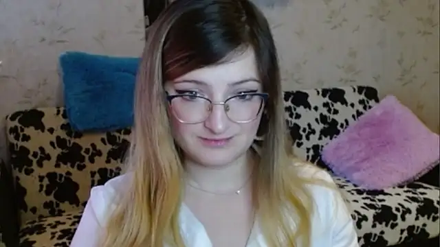 Snapshot of Arielsssplash chatting on October 1, 2025, 6:51 am Arielsssplash online show from October 1, 2025, 6:51 am