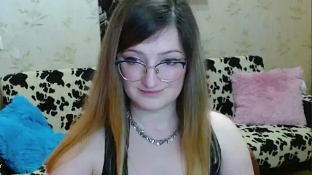 Snapshot of Arielsssplash chatting on September 29, 2025, 7:15 am Arielsssplash online show from September 29, 2025, 7:15 am