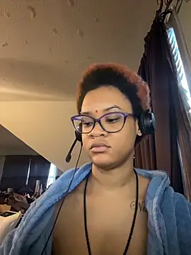 Snapshot of nickytheehawtie chatting on March 3, 2026, 2:02 pm nickytheehawtie online show from March 3, 2026, 2:02 pm