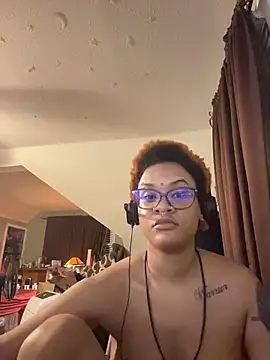 Snapshot of nickytheehawtie chatting on March 3, 2026, 12:39 am nickytheehawtie online show from March 3, 2026, 12:39 am