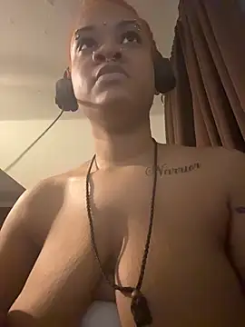 nickytheehawtie online show from March 16, 2026, 1:13 am