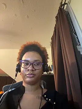 Snapshot of nickytheehawtie chatting on February 21, 2026, 11:51 pm nickytheehawtie online show from February 21, 2026, 11:51 pm