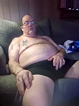 mrwizard4570 online show from April 5, 2026, 10:44 am