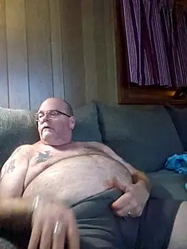 mrwizard4570 online show from March 2, 2026, 6:03 am