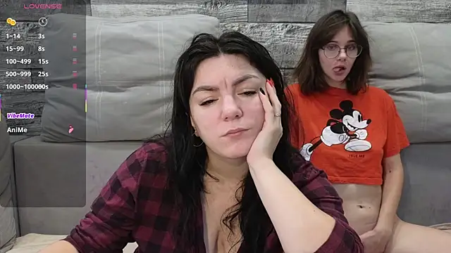 Vika loves you online show from November 7, 2025, 2:38 am