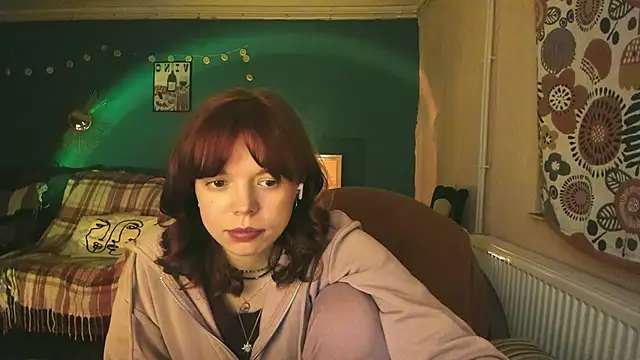 Snapshot of ClancyMorissey chatting on March 6, 2025, 11:53 pm ClancyMorissey online show from March 6, 2025, 11:53 pm