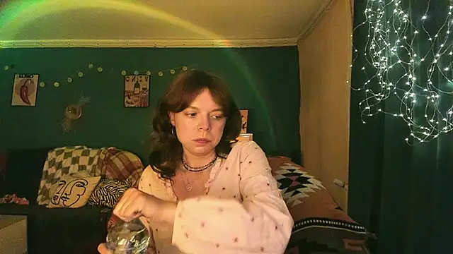 ClancyMorissey online show from June 5, 2026, 7:19 pm