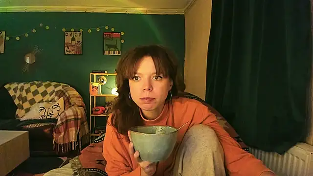 Snapshot of ClancyMorissey chatting on November 7, 2025, 6:45 pm ClancyMorissey online show from November 7, 2025, 6:45 pm