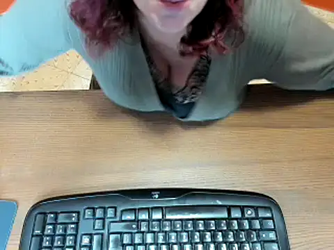 NikkiHolland online show from March 12, 2025, 8:41 am