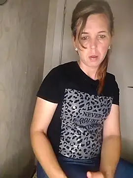 Snapshot of loveis007 chatting on September 10, 2025, 7:46 pm loveis007 online show from September 10, 2025, 7:46 pm