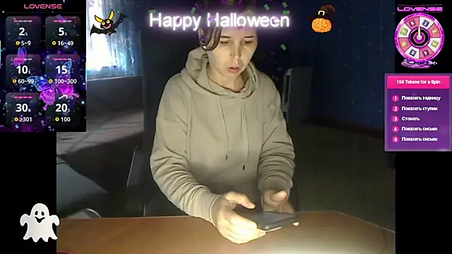 Snapshot of loveis007 chatting on November 2, 2025, 9:36 am loveis007 online show from November 2, 2025, 9:36 am