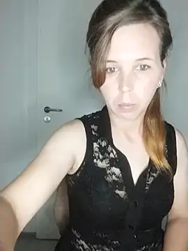 Snapshot of loveis007 chatting on September 14, 2025, 8:20 pm loveis007 online show from September 14, 2025, 8:20 pm