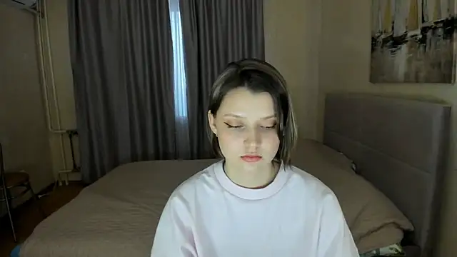 Snapshot of SoniNesti chatting on March 12, 2025, 2:56 pm SoniNesti online show from March 12, 2025, 2:56 pm