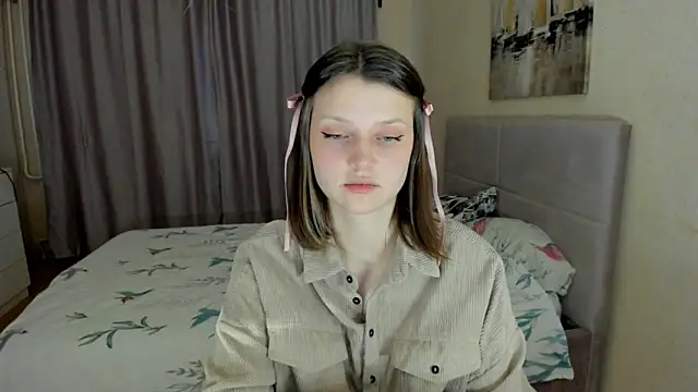 Snapshot of SoniNesti chatting on October 8, 2025, 2:51 pm SoniNesti online show from October 8, 2025, 2:51 pm