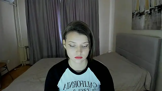 Snapshot of SoniNesti chatting on March 11, 2025, 12:39 pm SoniNesti online show from March 11, 2025, 12:39 pm